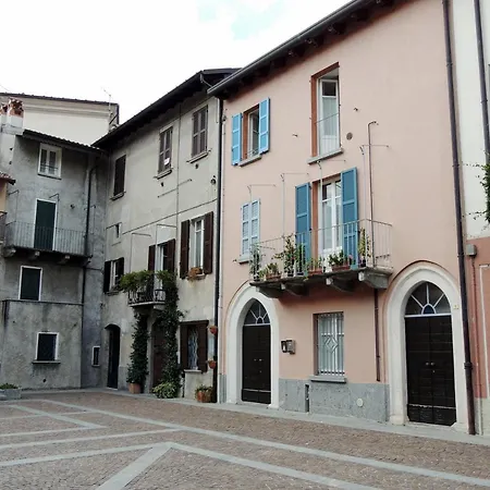 La Piazza Al Lago - A 40 Metri Dal Lago